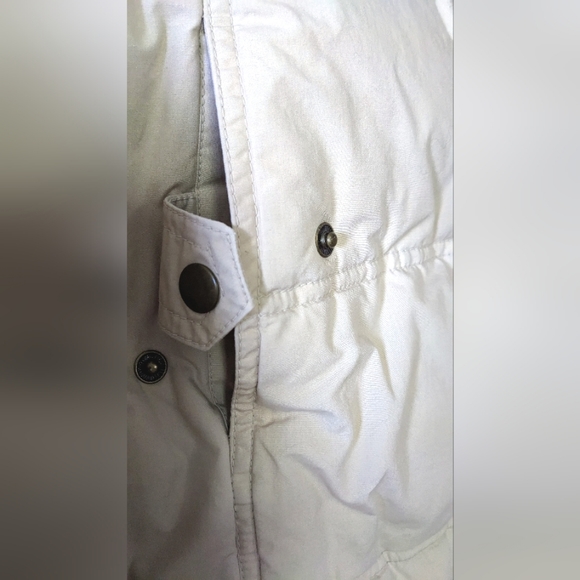 Richards & Jones Beige Puffer Jacket - Very Warm! Size S (Runs Larger). Vintage. - Picture 4 of 15